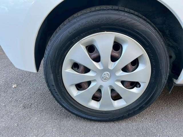 アクア G 8万K台/パールホワイト/純正ナビゲーション/地デジTV/Bluetooth/キーレスエントリー/シートヒーター/ETC/HIDライト/電動格納ミラー/修復歴無/純正フロアマット/純正サイドバイザー(23枚目)