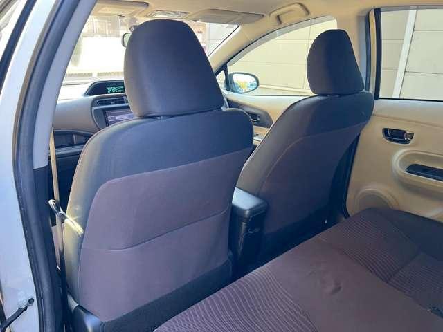 アクア G 8万K台/パールホワイト/純正ナビゲーション/地デジTV/Bluetooth/キーレスエントリー/シートヒーター/ETC/HIDライト/電動格納ミラー/修復歴無/純正フロアマット/純正サイドバイザー(36枚目)