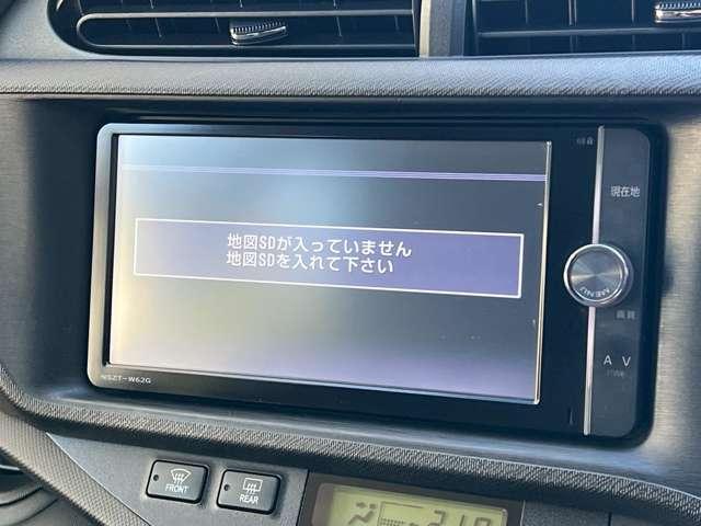 アクア G 8万K台/パールホワイト/純正ナビゲーション/地デジTV/Bluetooth/キーレスエントリー/シートヒーター/ETC/HIDライト/電動格納ミラー/修復歴無/純正フロアマット/純正サイドバイザー(44枚目)