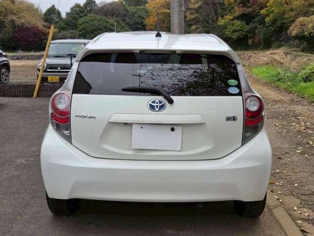 アクア 修復歴無し/パールホワイト/ECLIPSEナビゲーション/地デジTV/AUX&USB入力/バックカメラ/社外アルミホイール/ETC/オ-トヘッドライト/純正サイドバイザー/純正フロアマット(11枚目)