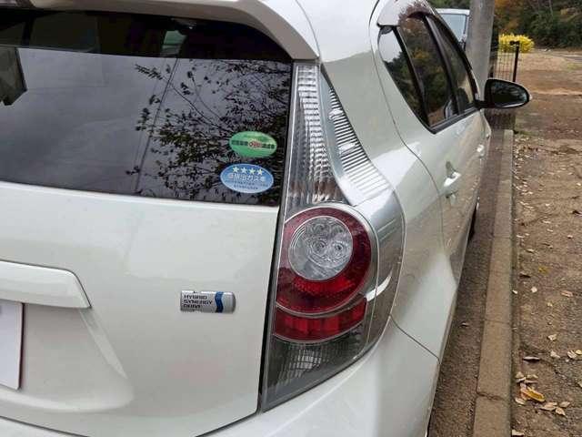 アクア 修復歴無し/パールホワイト/ECLIPSEナビゲーション/地デジTV/AUX&USB入力/バックカメラ/社外アルミホイール/ETC/オ-トヘッドライト/純正サイドバイザー/純正フロアマット(19枚目)