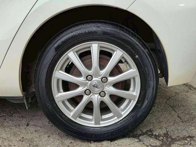 アクア 修復歴無し/パールホワイト/ECLIPSEナビゲーション/地デジTV/AUX&USB入力/バックカメラ/社外アルミホイール/ETC/オ-トヘッドライト/純正サイドバイザー/純正フロアマット(25枚目)