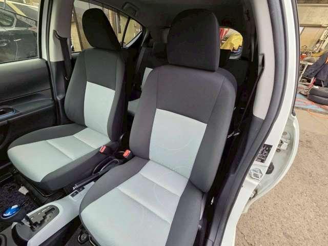 アクア 修復歴無し/パールホワイト/ECLIPSEナビゲーション/地デジTV/AUX&USB入力/バックカメラ/社外アルミホイール/ETC/オ-トヘッドライト/純正サイドバイザー/純正フロアマット(39枚目)