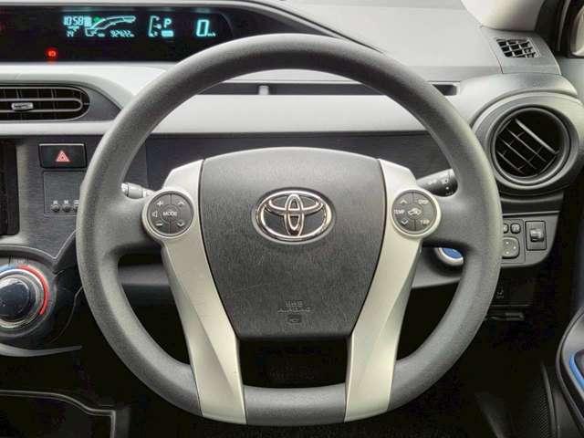 アクア 修復歴無し/パールホワイト/ECLIPSEナビゲーション/地デジTV/AUX&USB入力/バックカメラ/社外アルミホイール/ETC/オ-トヘッドライト/純正サイドバイザー/純正フロアマット(56枚目)