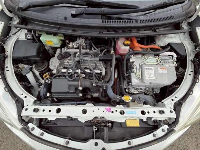 アクア 修復歴無し/パールホワイト/ECLIPSEナビゲーション/地デジTV/AUX&USB入力/バックカメラ/社外アルミホイール/ETC/オ-トヘッドライト/純正サイドバイザー/純正フロアマット(67枚目)