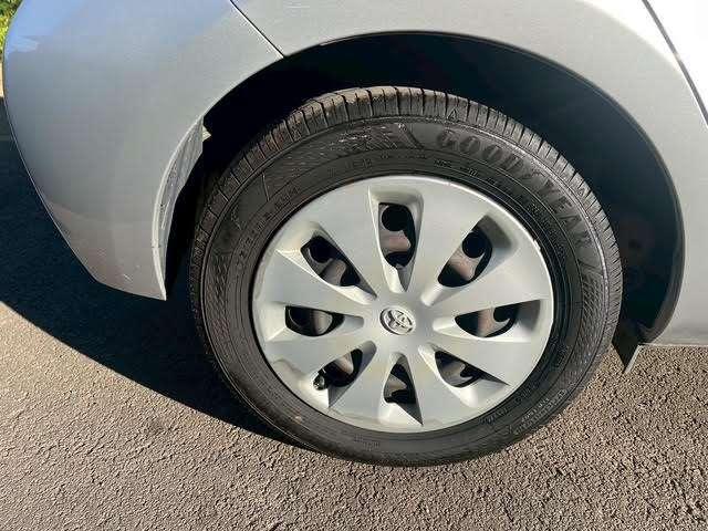 アクア S 修復歴無し/アイドリングストップ/キーレスエントリー/純正サイドバイザー/純正フロアマット/carrozzeria CDデッキ/USB&AUX入力/オートエアコン/電動格納サイドミラー(17枚目)