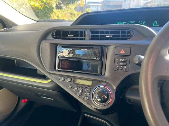 アクア S 修復歴無し/アイドリングストップ/キーレスエントリー/純正サイドバイザー/純正フロアマット/carrozzeria CDデッキ/USB&AUX入力/オートエアコン/電動格納サイドミラー(41枚目)