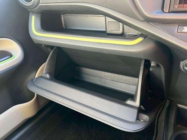 アクア S 修復歴無し/アイドリングストップ/キーレスエントリー/純正サイドバイザー/純正フロアマット/carrozzeria CDデッキ/USB&AUX入力/オートエアコン/電動格納サイドミラー(44枚目)