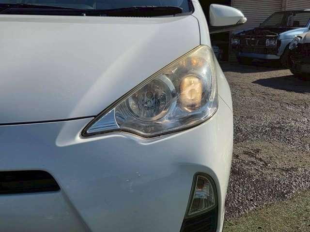 アクア S パールホワイト/純正ナビゲーション/Bluetooth/地デジTV/キーレスエントリー/修復歴無し/純正サイドバイザー/純正フロアマット/オートエアコン/アイドリングストップ/電動格納サイドミラー(18枚目)