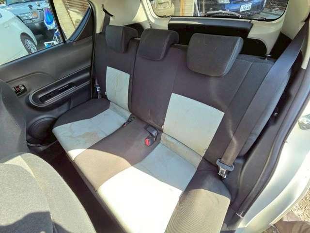 アクア S パールホワイト/純正ナビゲーション/Bluetooth/地デジTV/キーレスエントリー/修復歴無し/純正サイドバイザー/純正フロアマット/オートエアコン/アイドリングストップ/電動格納サイドミラー(34枚目)