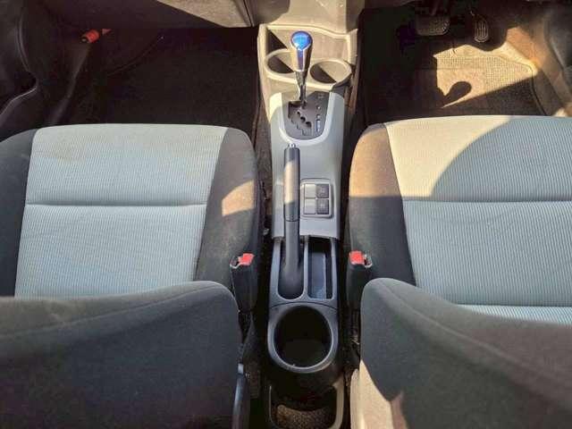 アクア S パールホワイト/純正ナビゲーション/Bluetooth/地デジTV/キーレスエントリー/修復歴無し/純正サイドバイザー/純正フロアマット/オートエアコン/アイドリングストップ/電動格納サイドミラー(48枚目)