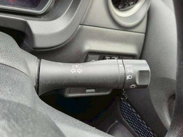 ノート X 4万K台/純正ナビゲーション/SDミュージックサーバー/バックカメラ/スマートキー&プッシュスタート/アイドリングストップ/修復歴無し/純正サイドバイザー/純正フロアマット/社外アルミホイール(45枚目)