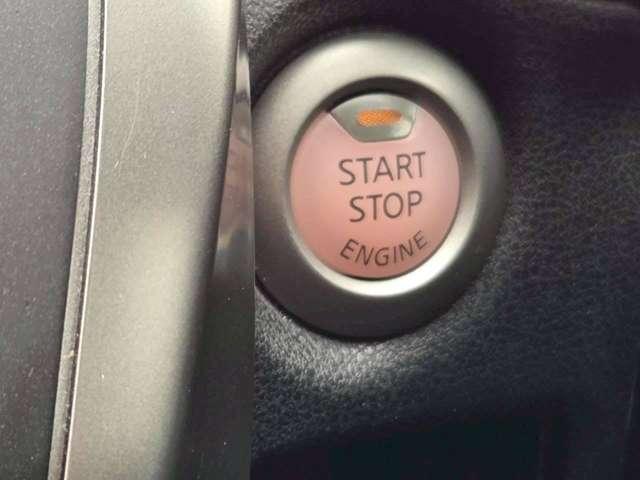 ノート X 4万K台/純正ナビゲーション/SDミュージックサーバー/バックカメラ/スマートキー&プッシュスタート/アイドリングストップ/修復歴無し/純正サイドバイザー/純正フロアマット/社外アルミホイール(58枚目)