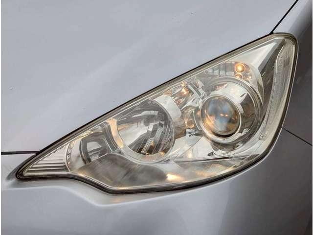 アクア Ｓ　純正ナビゲーション／地デジＴＶ／Ｂｌｕｅｔｏｏｔｈ／バックカメラ／スマートキー＆プッシュスタート／ＥＴＣ／純正フロアマット／純正サイドバイザー／電動格納サイドミラー／オートエアコン／修復歴無し（23枚目）