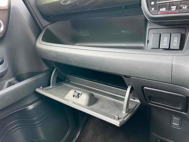 Ｎ－ＢＯＸカスタム Ｇ・Ｌホンダセンシング　ＥＴＣ　バックカメラ　両側スライド・片側電動　ナビ　ＴＶ　オートクルーズコントロール　レーンアシスト　衝突被害軽減システム　オートライト　ＬＥＤヘッドランプ　スマートキー　アイドリングストップ（40枚目）