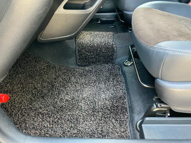 シエンタ ファンベースG クエロ 5人乗り 両側電動スライドドア 純正SDナビTV Bluetooth対応 バックカメラ 前後ドライブレコーダー セーフティーセンス(18枚目)