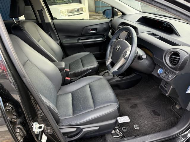 アクア Ｇブラックソフトレザーセレクション　禁煙車　専用シート　フルエアロ　純正ナビ　バックカメラ　Ｂｌｕｅｔｏｏｔｈ接続　前席シートヒーター　前後ドラレコ　ＥＴＣ　スマートキー×２個　１年保証付（12枚目）