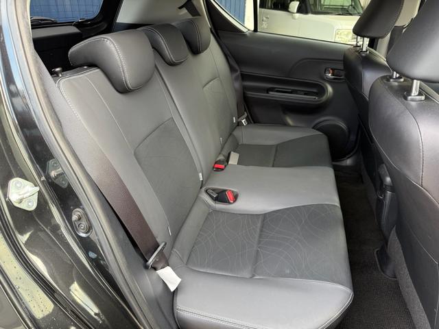 アクア Ｇブラックソフトレザーセレクション　禁煙車　専用シート　フルエアロ　純正ナビ　バックカメラ　Ｂｌｕｅｔｏｏｔｈ接続　前席シートヒーター　前後ドラレコ　ＥＴＣ　スマートキー×２個　１年保証付（14枚目）