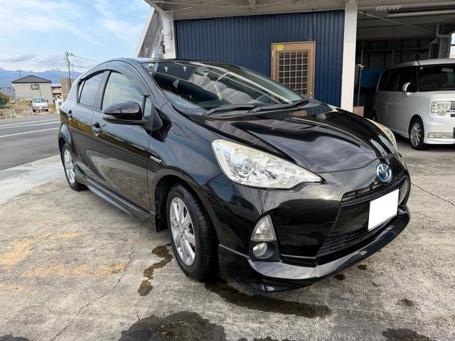 アクア Ｇブラックソフトレザーセレクション　禁煙車　専用シート　フルエアロ　純正ナビ　バックカメラ　Ｂｌｕｅｔｏｏｔｈ接続　前席シートヒーター　前後ドラレコ　ＥＴＣ　スマートキー×２個　１年保証付（24枚目）