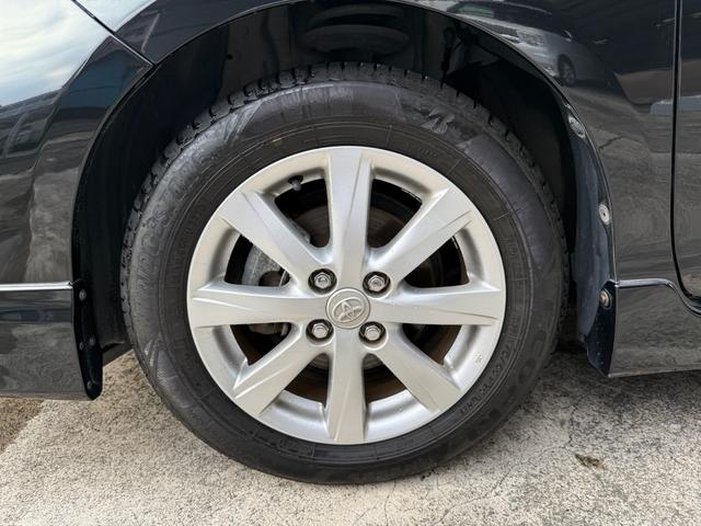 アクア Ｇブラックソフトレザーセレクション　禁煙車　専用シート　フルエアロ　純正ナビ　バックカメラ　Ｂｌｕｅｔｏｏｔｈ接続　前席シートヒーター　前後ドラレコ　ＥＴＣ　スマートキー×２個　１年保証付（29枚目）