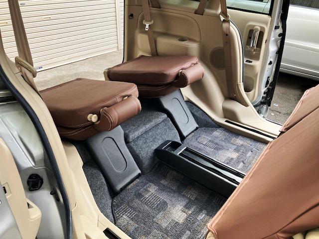 シエンタ Ｇ　禁煙車　車検令和９年３月まで　クラッツィオ製シートカバー　ワンセグナビ　ＥＴＣ　Ｆドラレコ　スマートドアロックキー　３列シート　運転席　助手席アームレスト　バックカメラ　ホイールキャップレス仕様　電格ミラー　ＥＴＣ搭載　バックモニター　デュアルエアバック（46枚目）