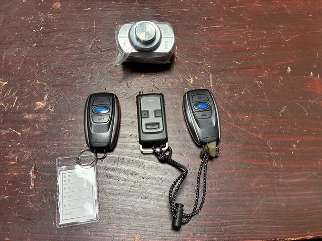 レヴォーグ 2.0GT-Sアイサイト BBS19インチアルミ ナビTV 純正エンジンスターター 柿本マフラー ドライブレコーダー ETC 純正アルミスタッドレスタイヤ付 スペアキー キーフリー プッシュスタート(63枚目)