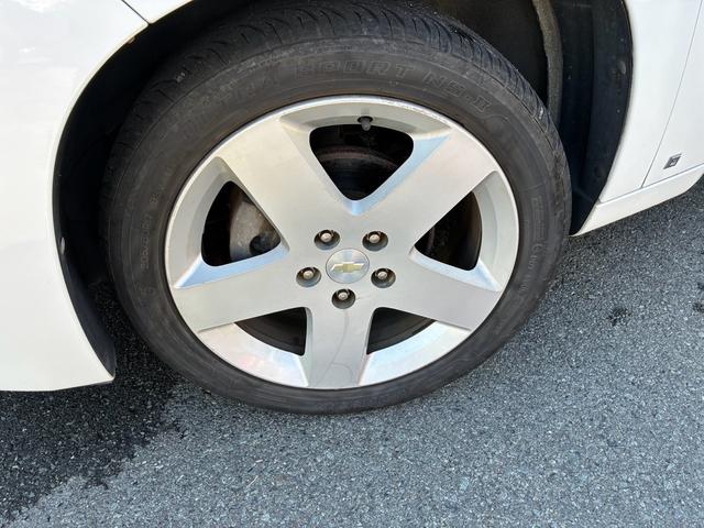 シボレーHHR LT 革シート 純正アルミ(16枚目)