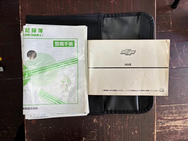 シボレーHHR LT 革シート 純正アルミ(30枚目)