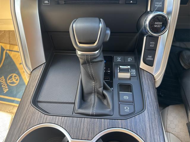 くるま　　おまとめ２点 るんるん…5月24日迄】 TOYOTA LAND CRUISER ZX | 2024 | PEARL | 200