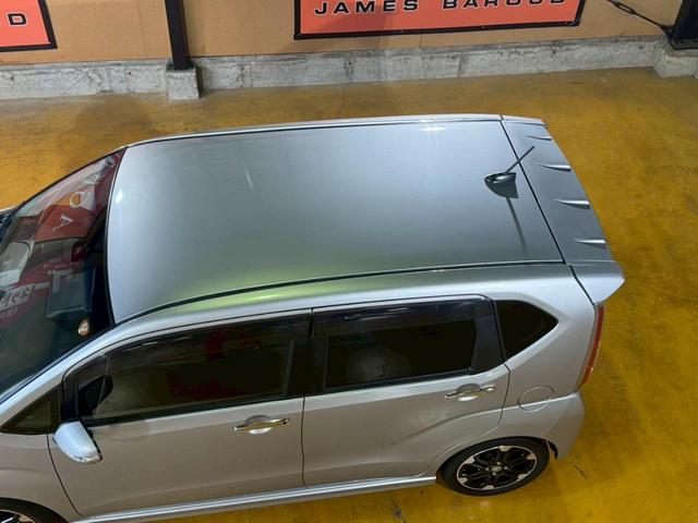 ムーヴ カスタム　ＲＳ　ハイパーＳＡＩＩ　９インチ純正ナビ　ＴＶ　ｂｌｕｅｔｏｏｈｔ　ＥＴＣ　ＬＥＤヘットライト　フォグランプ　横滑り防止機能　バックカメラ　ハーフレザーシート　オートライト　オートエアコン　スマートキーＸ２（6枚目）