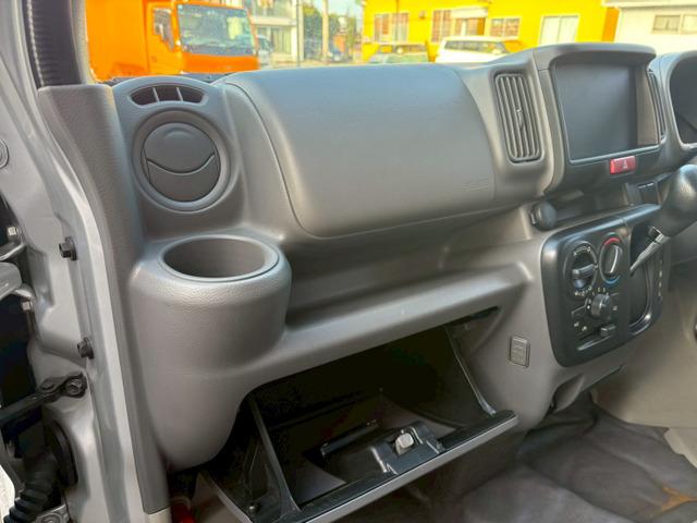 エブリイ ＰＣ　ワンオーナー　走行１．２万キロ　ＬＥＤヘッドライト　衝突被害軽減ブレーキ　ＣＶＴ　キーレスエントリー　エアコン　パワステ　パワーウインドウ（44枚目）