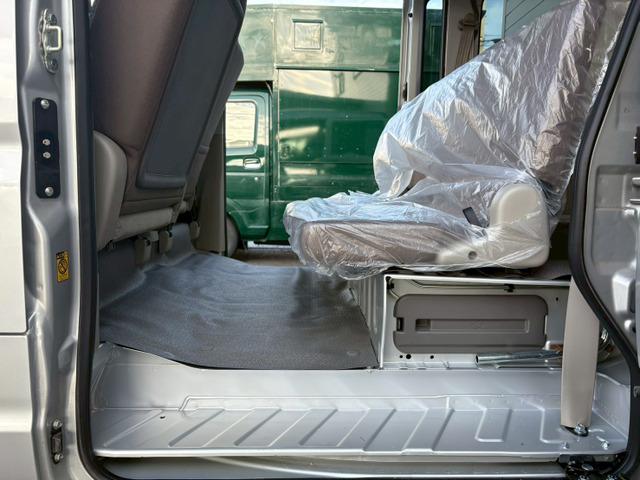 エブリイ ＰＣ　ワンオーナー　走行１．２万キロ　ＬＥＤヘッドライト　衝突被害軽減ブレーキ　ＣＶＴ　キーレスエントリー　エアコン　パワステ　パワーウインドウ（50枚目）