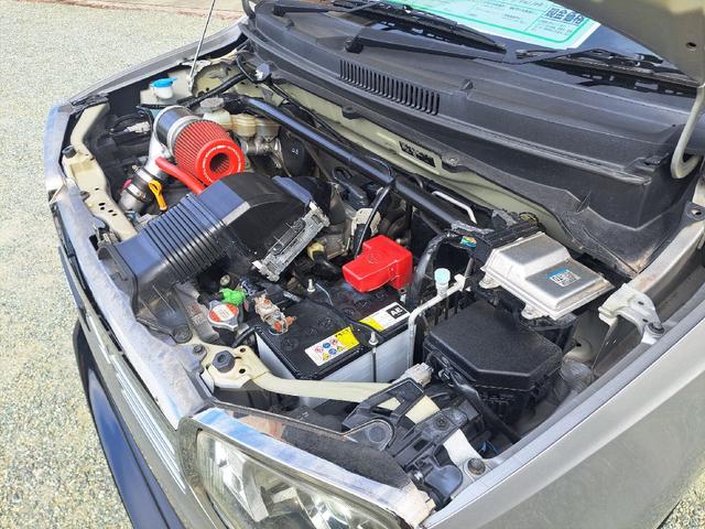 アルトワークス  ETC HID エアロ スマートキー 電動格納ミラー MT 盗難防止システム ABS ESC CD ローダウン アルミホイール 衝突安全ボディ エアコン パワーウィンドウ(20枚目)