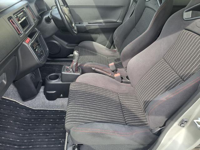 アルトワークス  ETC HID エアロ スマートキー 電動格納ミラー MT 盗難防止システム ABS ESC CD ローダウン アルミホイール 衝突安全ボディ エアコン パワーウィンドウ(56枚目)