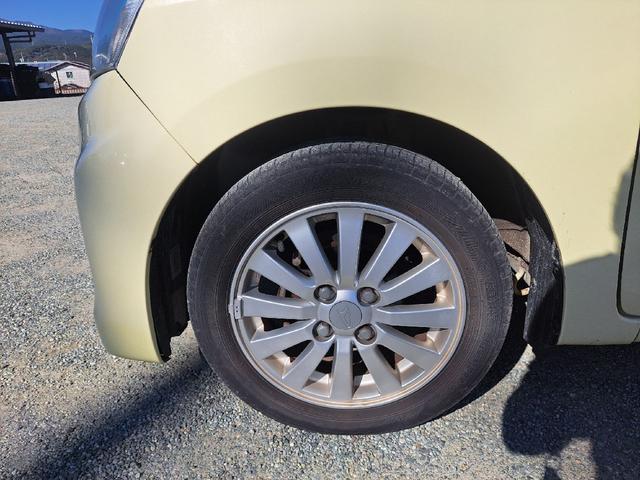 ミライース Ｘ　リミテッドＳＡ　衝突被害軽減システム　キーレスエントリー　アイドリングストップ　ＣＶＴ　盗難防止システム　ＡＢＳ　ＥＳＣ　ＣＤ　ミュージックプレイヤー接続可　アルミホイール　衝突安全ボディ　エアコン（19枚目）