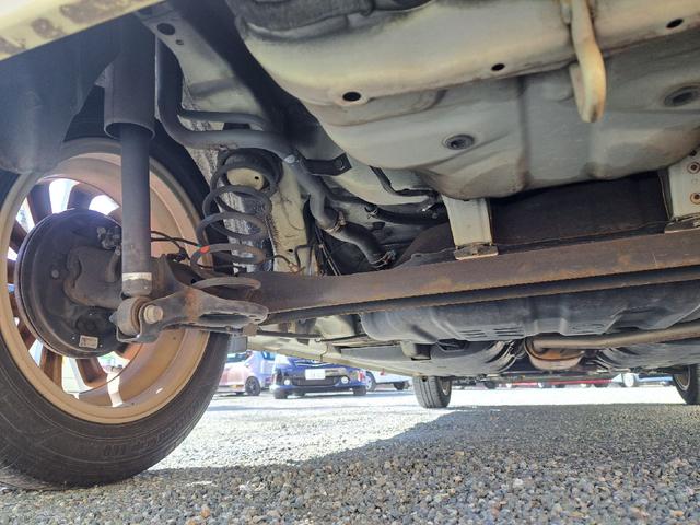 ミライース Ｘ　リミテッドＳＡ　衝突被害軽減システム　キーレスエントリー　アイドリングストップ　ＣＶＴ　盗難防止システム　ＡＢＳ　ＥＳＣ　ＣＤ　ミュージックプレイヤー接続可　アルミホイール　衝突安全ボディ　エアコン（44枚目）