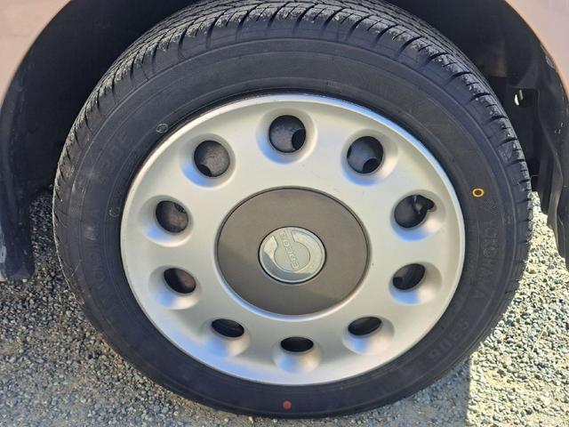 ミラココア 　タイヤ新品　ヨコハマタイヤ　スマートキー　電動格納ミラー　ベンチシート　ＣＶＴ　ＡＢＳ　ＣＤ　ルーフレール　エアコン（18枚目）