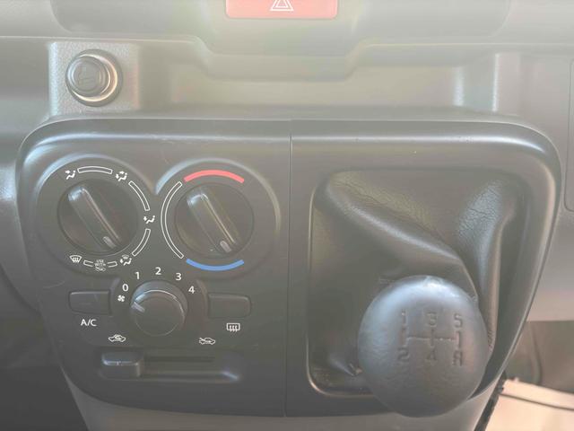 NV100クリッパーバン DX GLパッケージ 4WD 5速マニュアル クラッチ新品 マッドクロス14インチアルミ+オープンカントリーR/T ETC 両側スライドドア パワーウインド エアコン パワステ(26枚目)