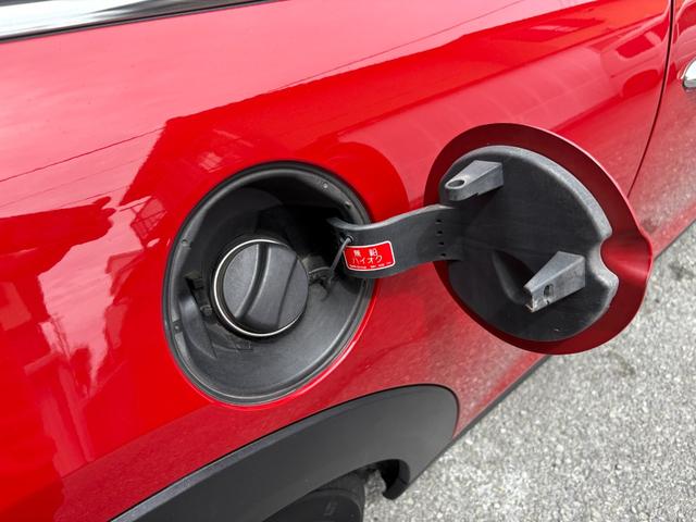 ＭＩＮＩ クーパー　プッシュスタート　ミラーＥＴＣ　Ｂカメラ　マニュアルモード付ＡＴ　ミュージックサーバー　Ｂｌｕｅｔｏｏｔｈ　ＡＵＸ　ＵＳＢ（18枚目）