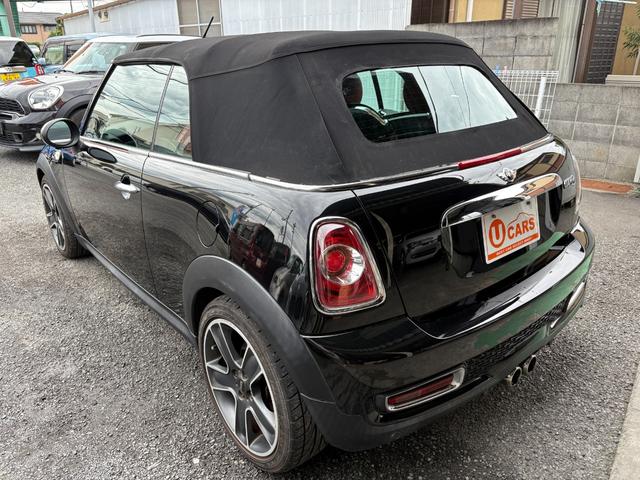 ＭＩＮＩ クーパーＳ　コンバーチブル　ナビ　地デジ　シートカバー　ＨＩＤヘッドライト　プッシュスタート　スポーツモード　ＥＴＣ　Ｂｌｕｅｔｏｏｔｈ　ターボ　車検２年（8枚目）
