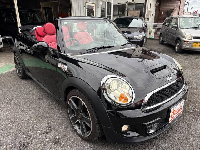 ＭＩＮＩ クーパーＳ　コンバーチブル　ナビ　地デジ　シートカバー　ＨＩＤヘッドライト　プッシュスタート　スポーツモード　ＥＴＣ　Ｂｌｕｅｔｏｏｔｈ　ターボ　車検２年（15枚目）