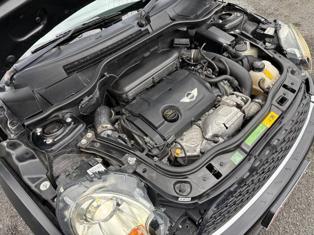 ＭＩＮＩ クーパーＳ　コンバーチブル　ナビ　地デジ　シートカバー　ＨＩＤヘッドライト　プッシュスタート　スポーツモード　ＥＴＣ　Ｂｌｕｅｔｏｏｔｈ　ターボ　車検２年（44枚目）