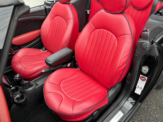 ＭＩＮＩ クーパーＳ　コンバーチブル　ナビ　地デジ　シートカバー　ＨＩＤヘッドライト　プッシュスタート　スポーツモード　ＥＴＣ　Ｂｌｕｅｔｏｏｔｈ　ターボ　車検２年（52枚目）