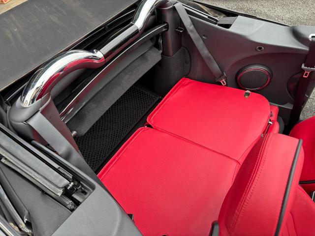 ＭＩＮＩ クーパーＳ　コンバーチブル　ナビ　地デジ　シートカバー　ＨＩＤヘッドライト　プッシュスタート　スポーツモード　ＥＴＣ　Ｂｌｕｅｔｏｏｔｈ　ターボ　車検２年（56枚目）
