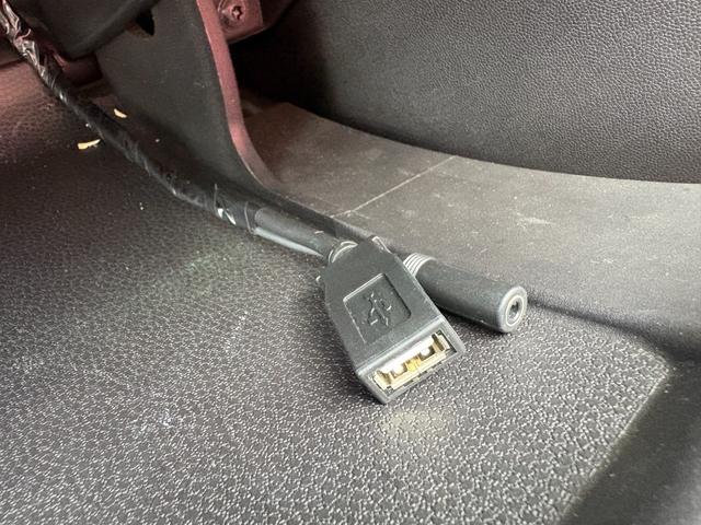 ＭＩＮＩ クーパーＳ　コンバーチブル　ナビ　地デジ　シートカバー　ＨＩＤヘッドライト　プッシュスタート　スポーツモード　ＥＴＣ　Ｂｌｕｅｔｏｏｔｈ　ターボ　車検２年（63枚目）