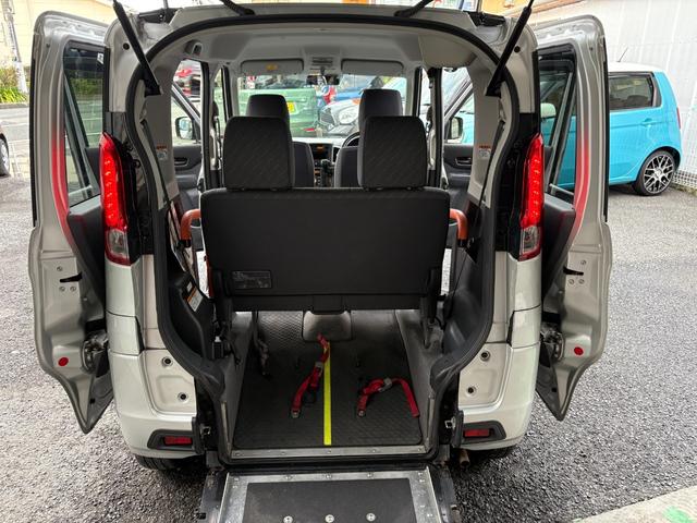 スペーシア 　６６０Ｅウィズ・車いす移動車・リアゲート付　４名　レーダーブレーキサポート　電動ウインチ（43枚目）