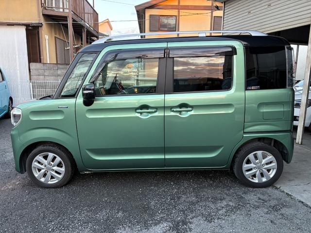 スペーシア ハイブリッドＸ　８インチナビ　２トーンルーフパッケージ装着車　アップグレードパッケージ装着車　全方位モニター用カメラパッケージ装着車　片側側パワスラ　ドラレコ　ＥＴＣ　ヘッドアップディスプレイ　Ｄ席シートヒーター（9枚目）