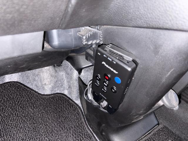 スペーシア ハイブリッドＸ　８インチナビ　２トーンルーフパッケージ装着車　アップグレードパッケージ装着車　全方位モニター用カメラパッケージ装着車　片側側パワスラ　ドラレコ　ＥＴＣ　ヘッドアップディスプレイ　Ｄ席シートヒーター（78枚目）