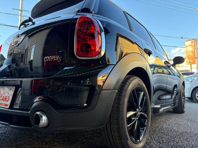 ＭＩＮＩ クーパーＳ　クロスオーバー　黒皮　シートヒーター　ＥＴＣ　ＪＣＷエアロ　ターボ　タイミングチェーン　ＨＩＤヘッドライト　オートライト　キーレス　プッシュスタート　ＡＵＸ　パドルシフト　ブロアモーター交換済　ベルト＆プーリー交換済（4枚目）