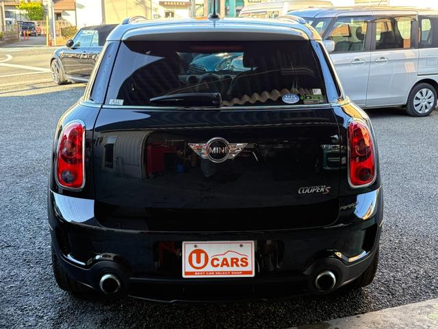 ＭＩＮＩ クーパーＳ　クロスオーバー　黒皮　シートヒーター　ＥＴＣ　ＪＣＷエアロ　ターボ　タイミングチェーン　ＨＩＤヘッドライト　オートライト　キーレス　プッシュスタート　ＡＵＸ　パドルシフト　ブロアモーター交換済　ベルト＆プーリー交換済（8枚目）